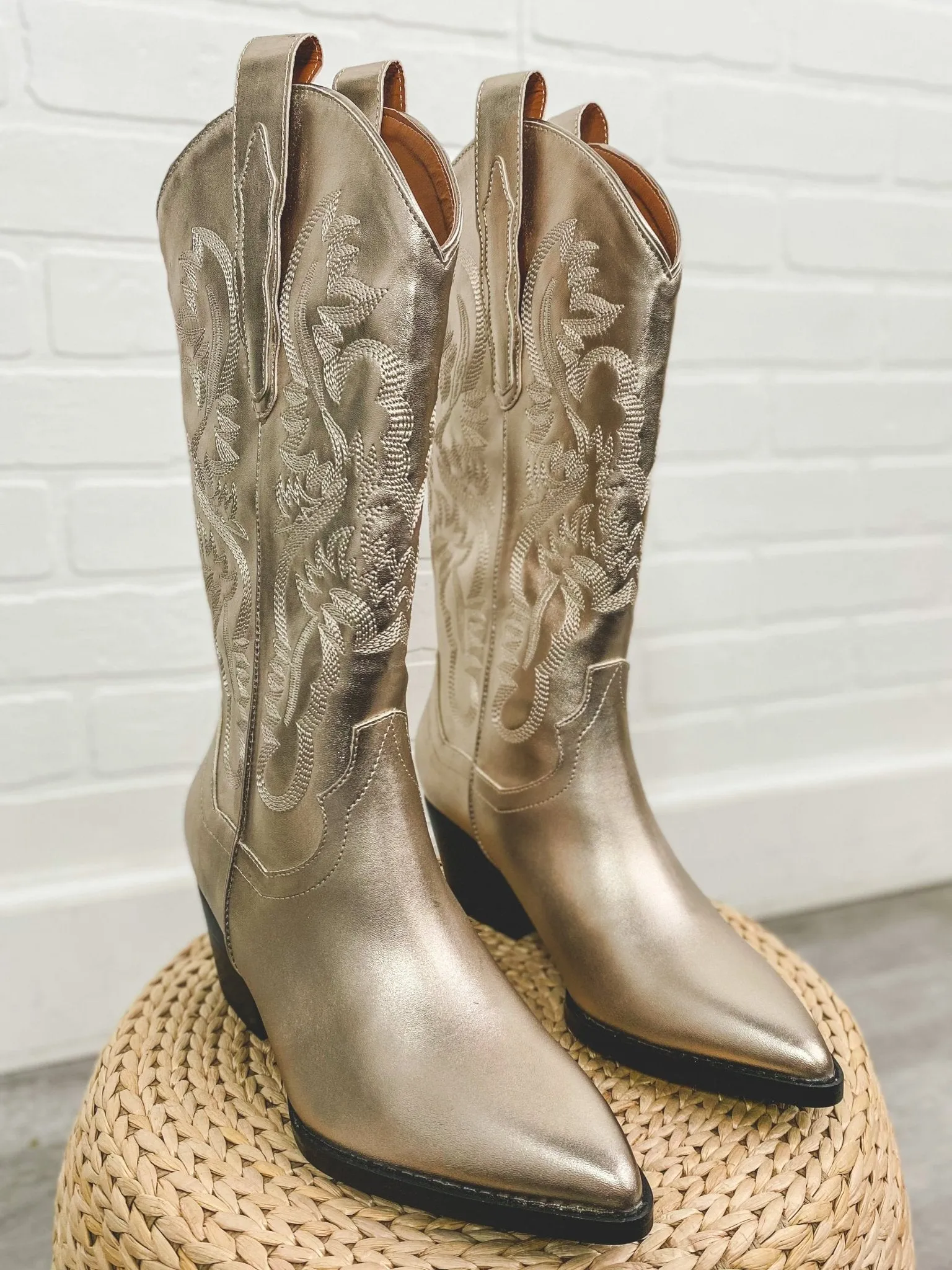 Amaya classic western boot champagne