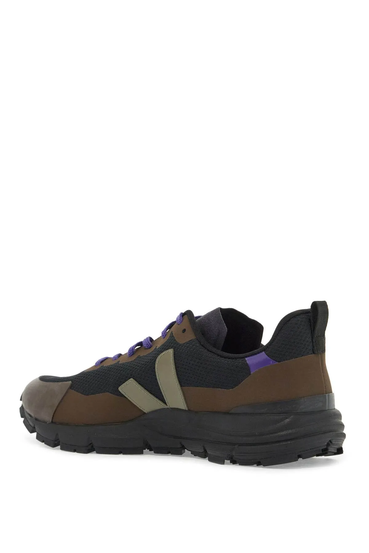 dekkan sneakers