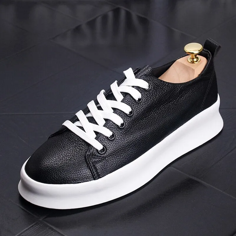 Men Fashion Casual Breathable Sneakers