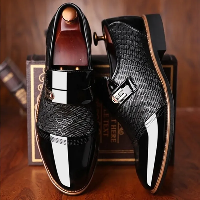 Men's Leather Embossing Classic Dress Shoes