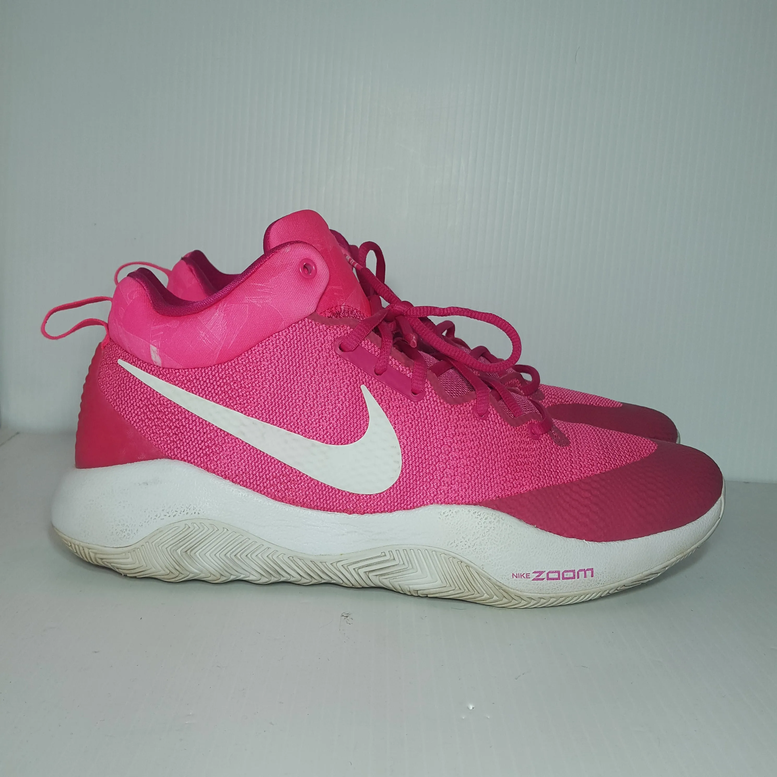 Nike Mens Basketball Shoes - Size 13 - Pre-owned - 1ULC9Y