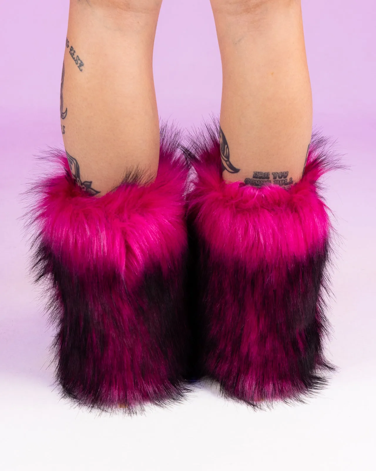 Pink/Black Boots With The Fur