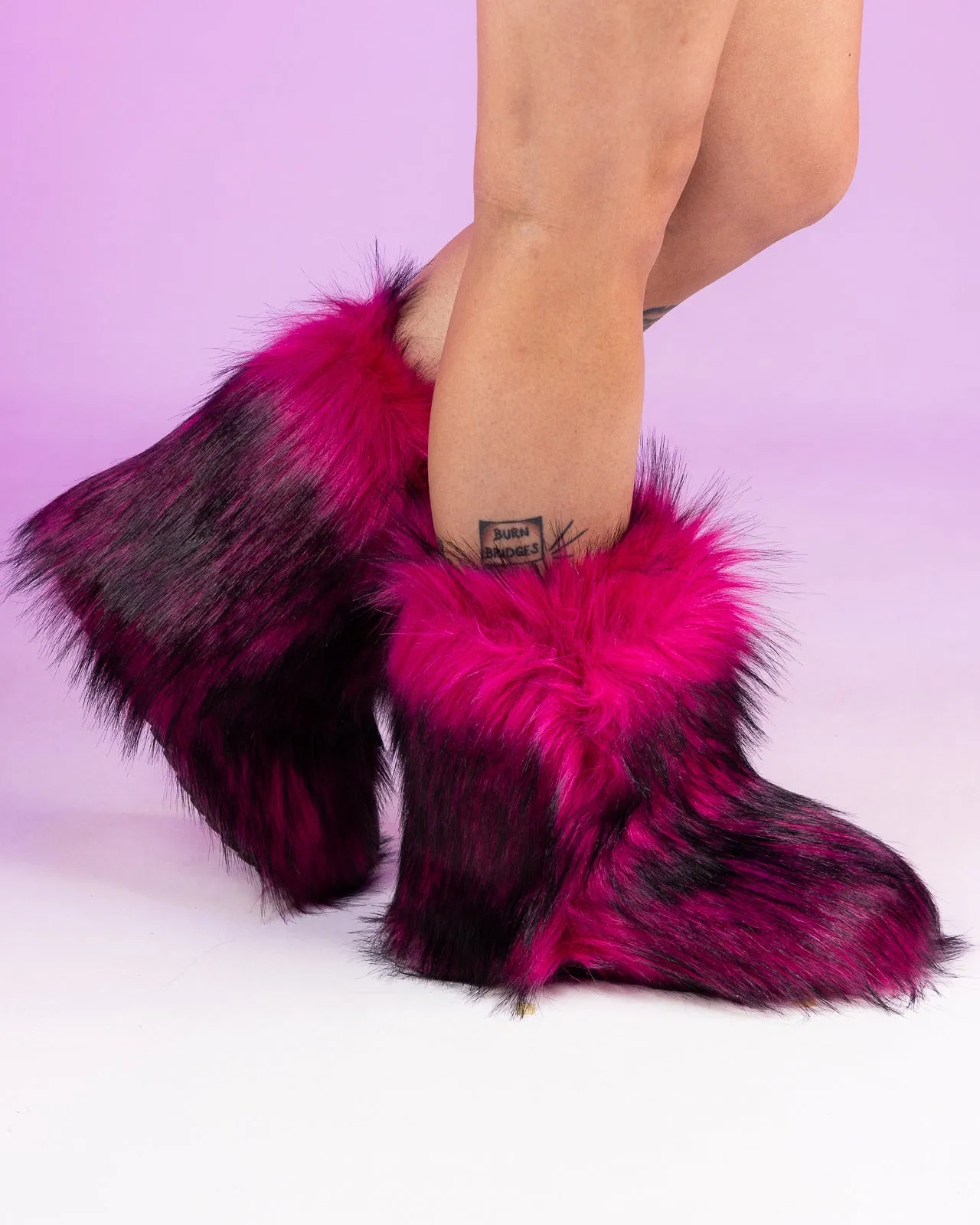 Pink/Black Boots With The Fur