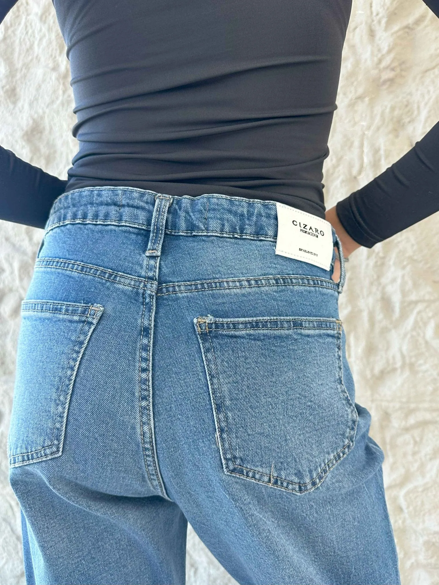 Slim-Fit - Soft Medium Blue Wash Jeans.