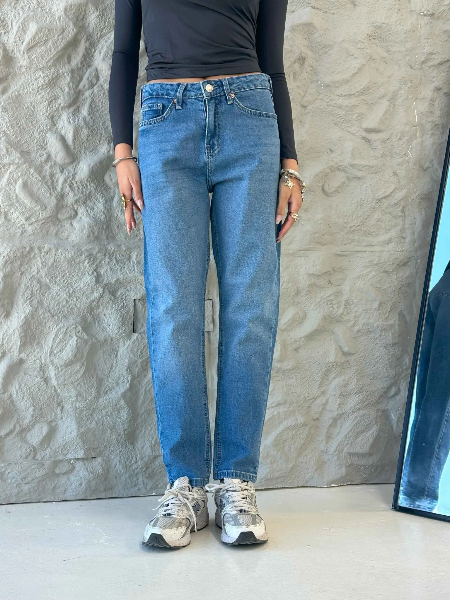 Slim-Fit - Soft Medium Blue Wash Jeans.