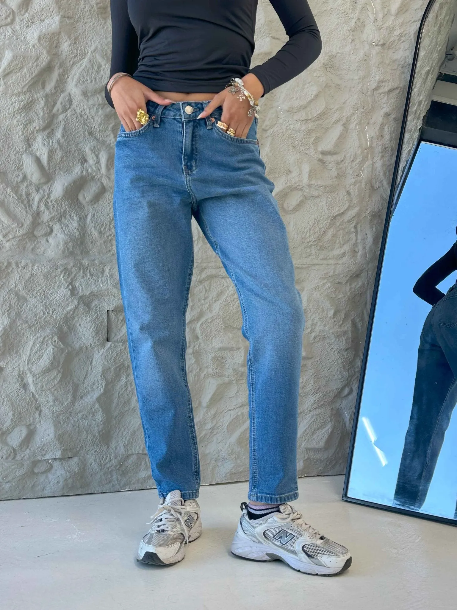 Slim-Fit - Soft Medium Blue Wash Jeans.