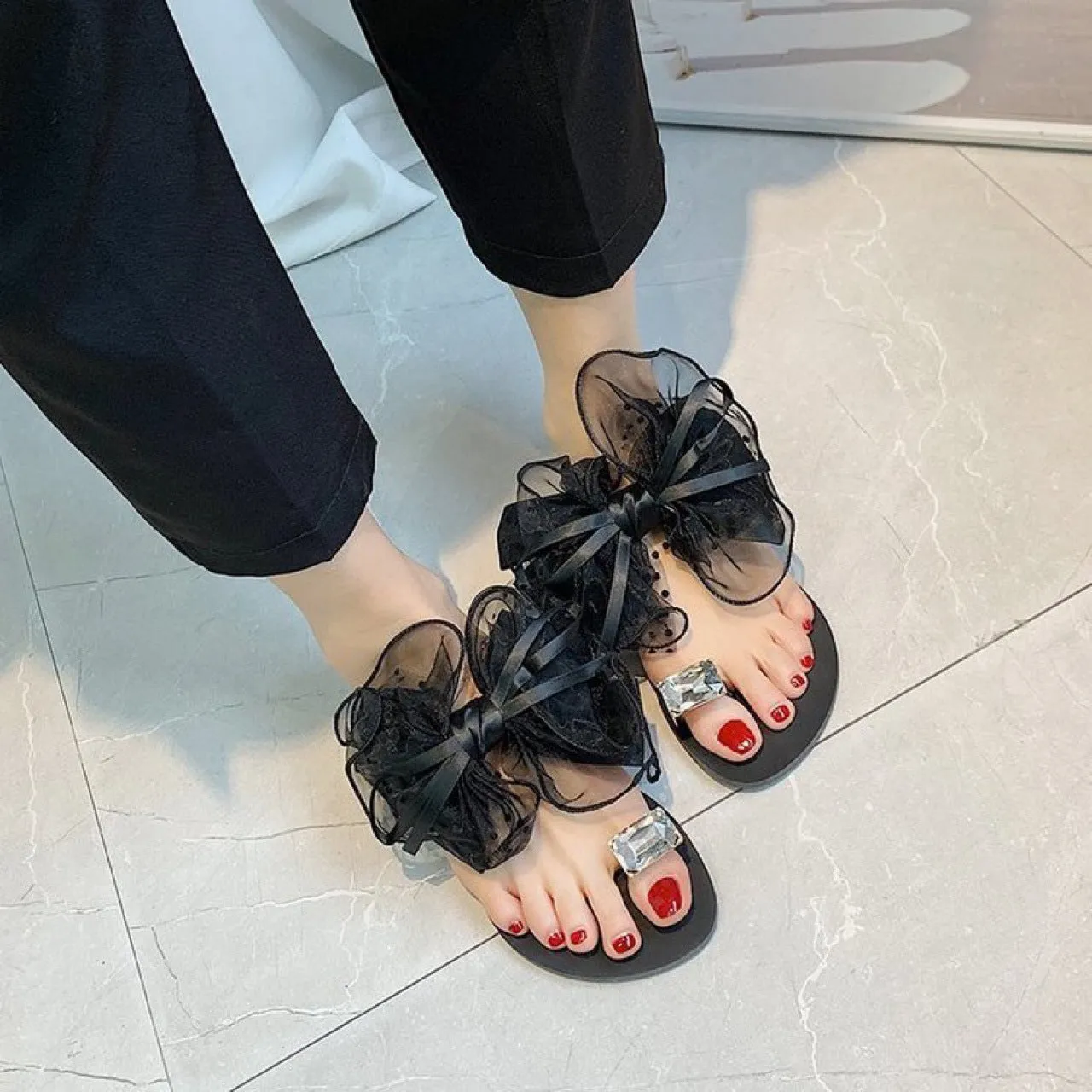 Sweet mesh lace bowknot ring toe slippers | Summer flat beach slides