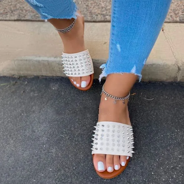 Women Open Toe Rivets Flat Heel Slide Sandals