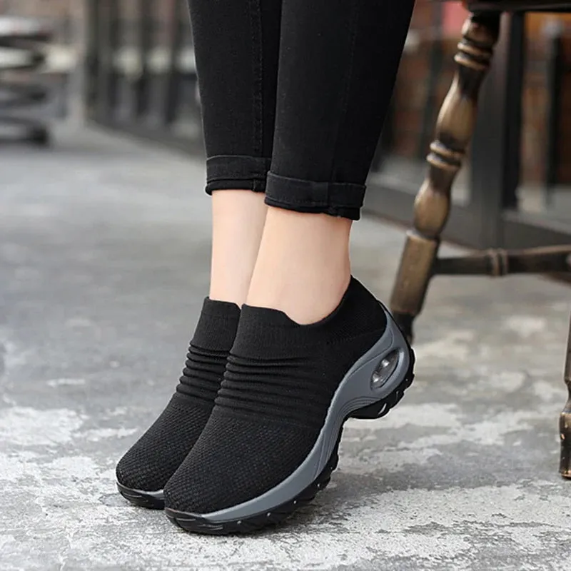 Women Slip-on Sneakers. Breathable, Mesh, Casual, Platform Shoes