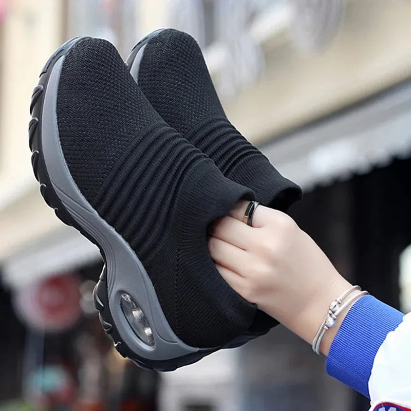 Women Slip-on Sneakers. Breathable, Mesh, Casual, Platform Shoes